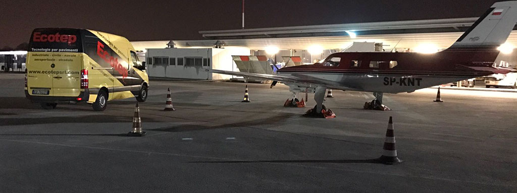 Rimozione segnaletica aeroporti