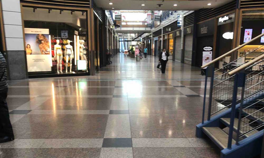 Pavimento centro commerciale rigenerato con Ecotep